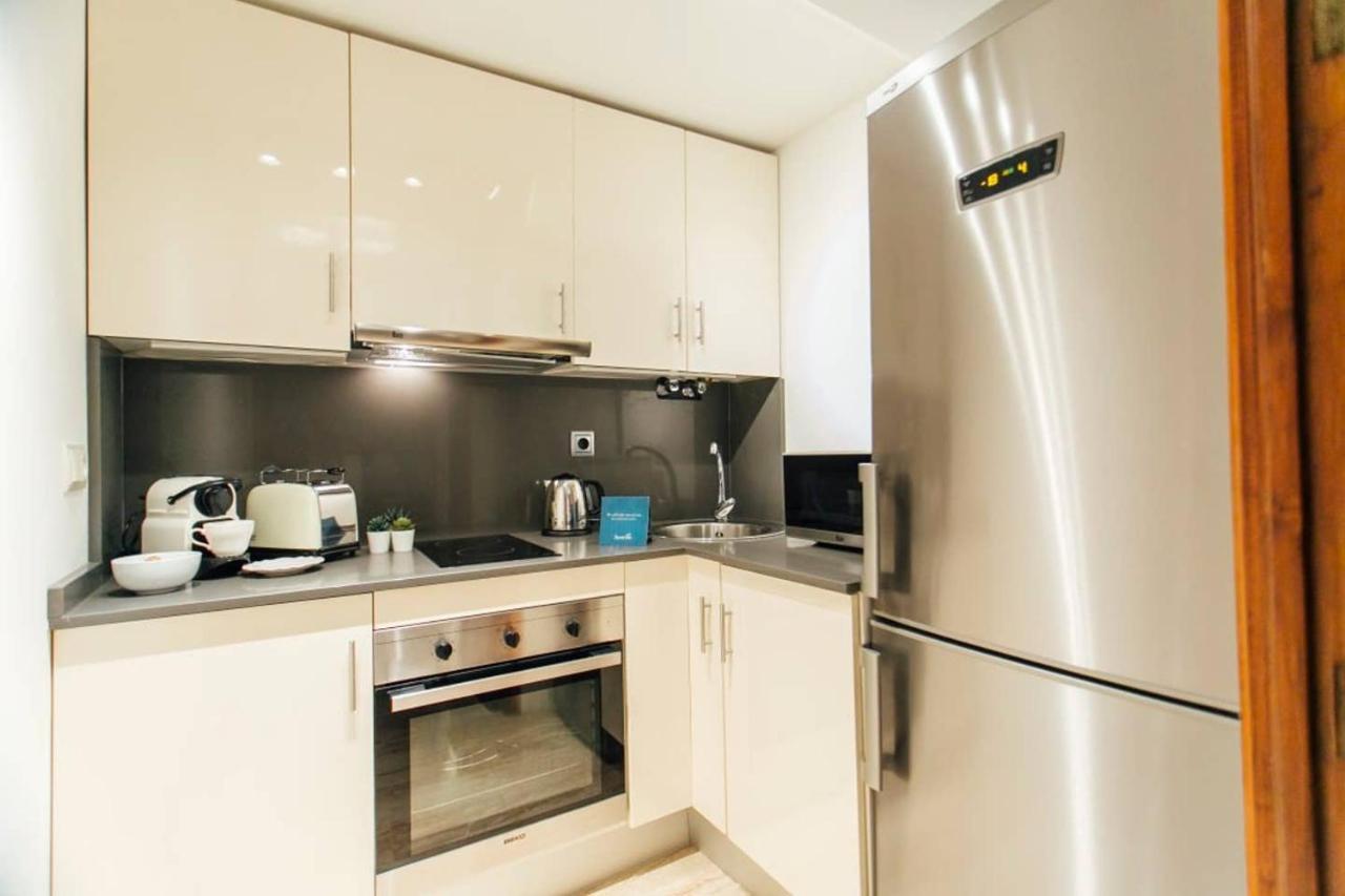 New With Height- 2Bd 1Bth- Pajaritos Sevilha Exterior foto