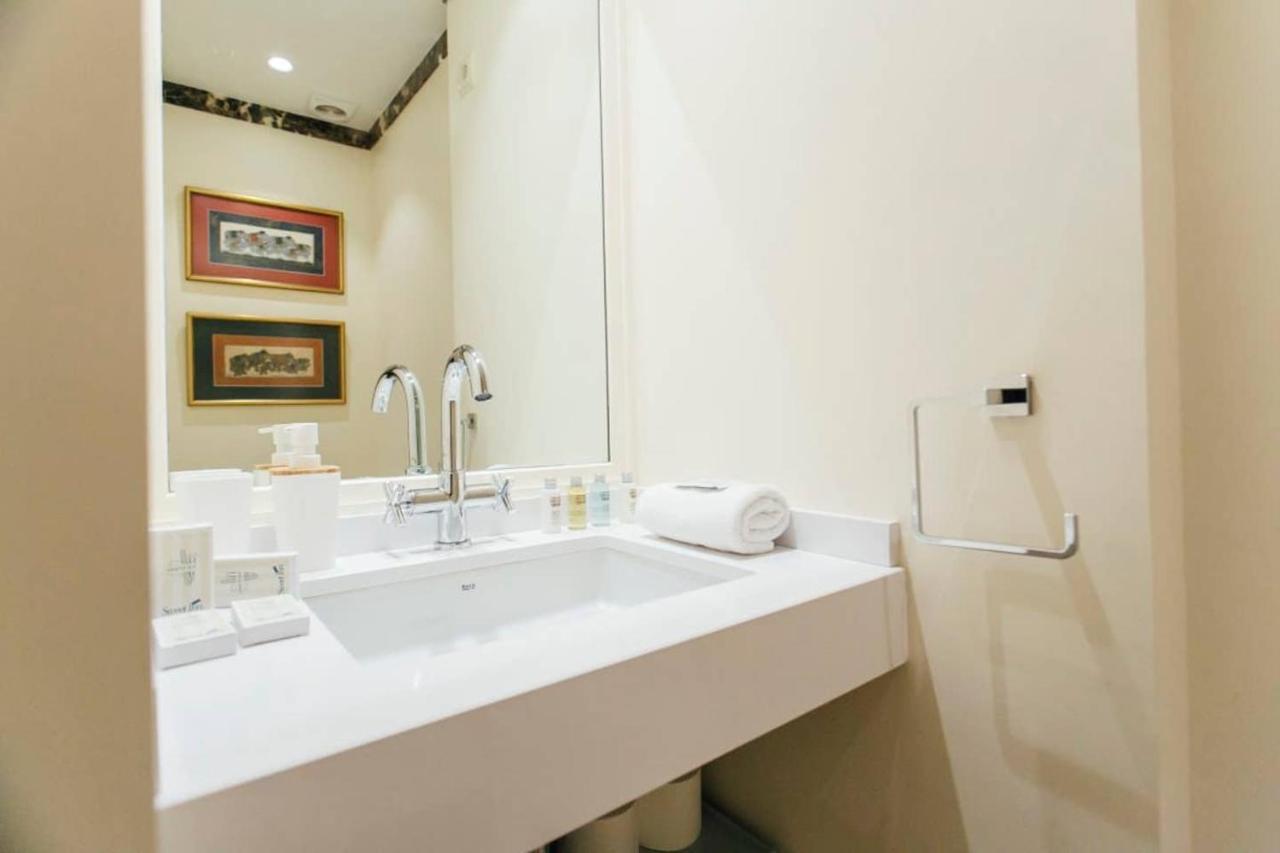 New With Height- 2Bd 1Bth- Pajaritos Sevilha Exterior foto