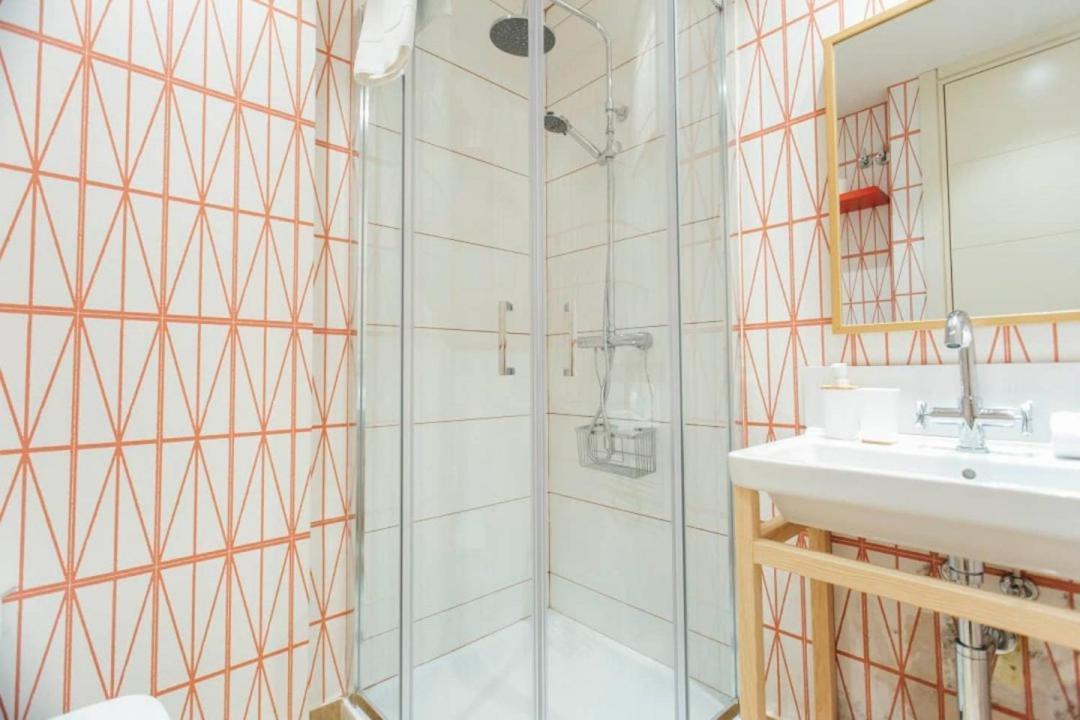 New With Height- 2Bd 1Bth- Pajaritos Sevilha Exterior foto